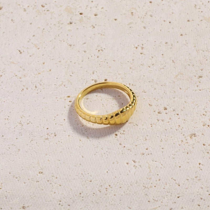 Floriana Ring