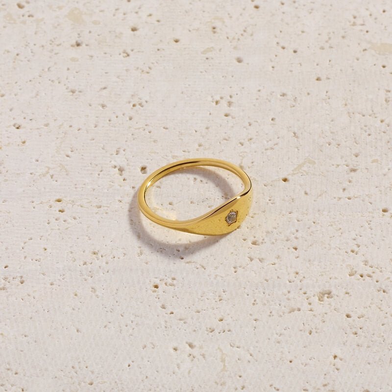 Quintia Ring