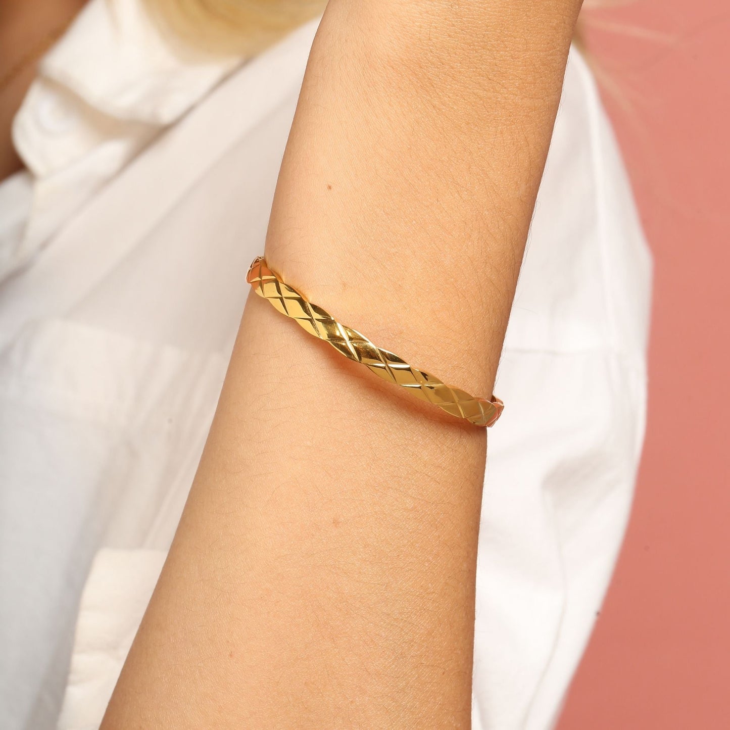 Analia Cuff