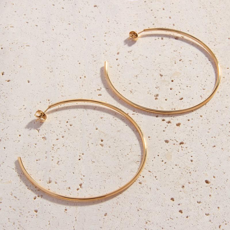 Beatriz Gold Hoops