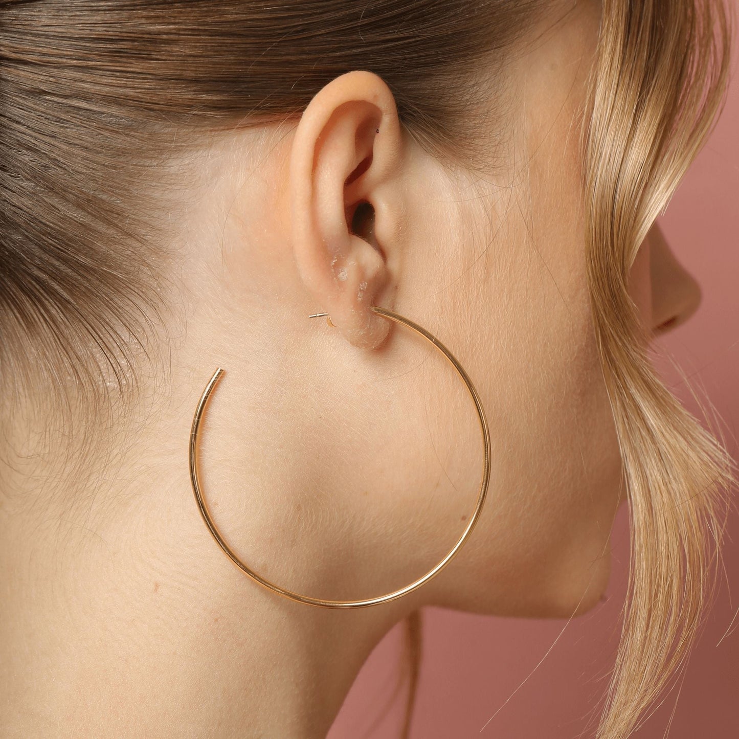 Beatriz Gold Hoops
