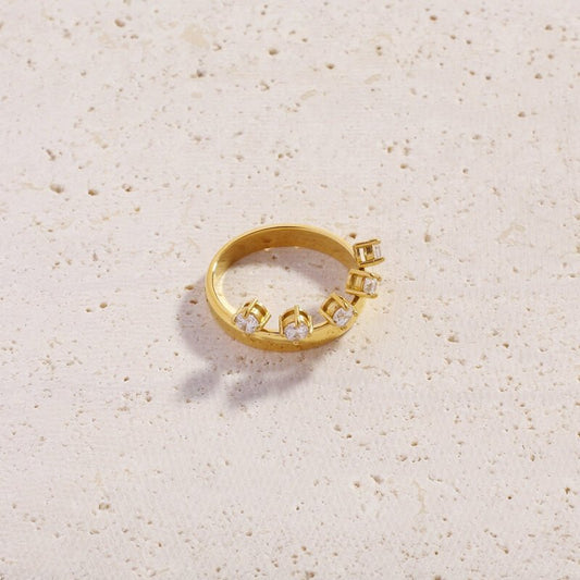 Fleuretta Ring