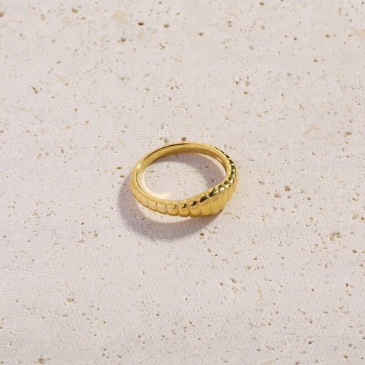 Floriana Ring