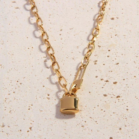 Lulu Necklace