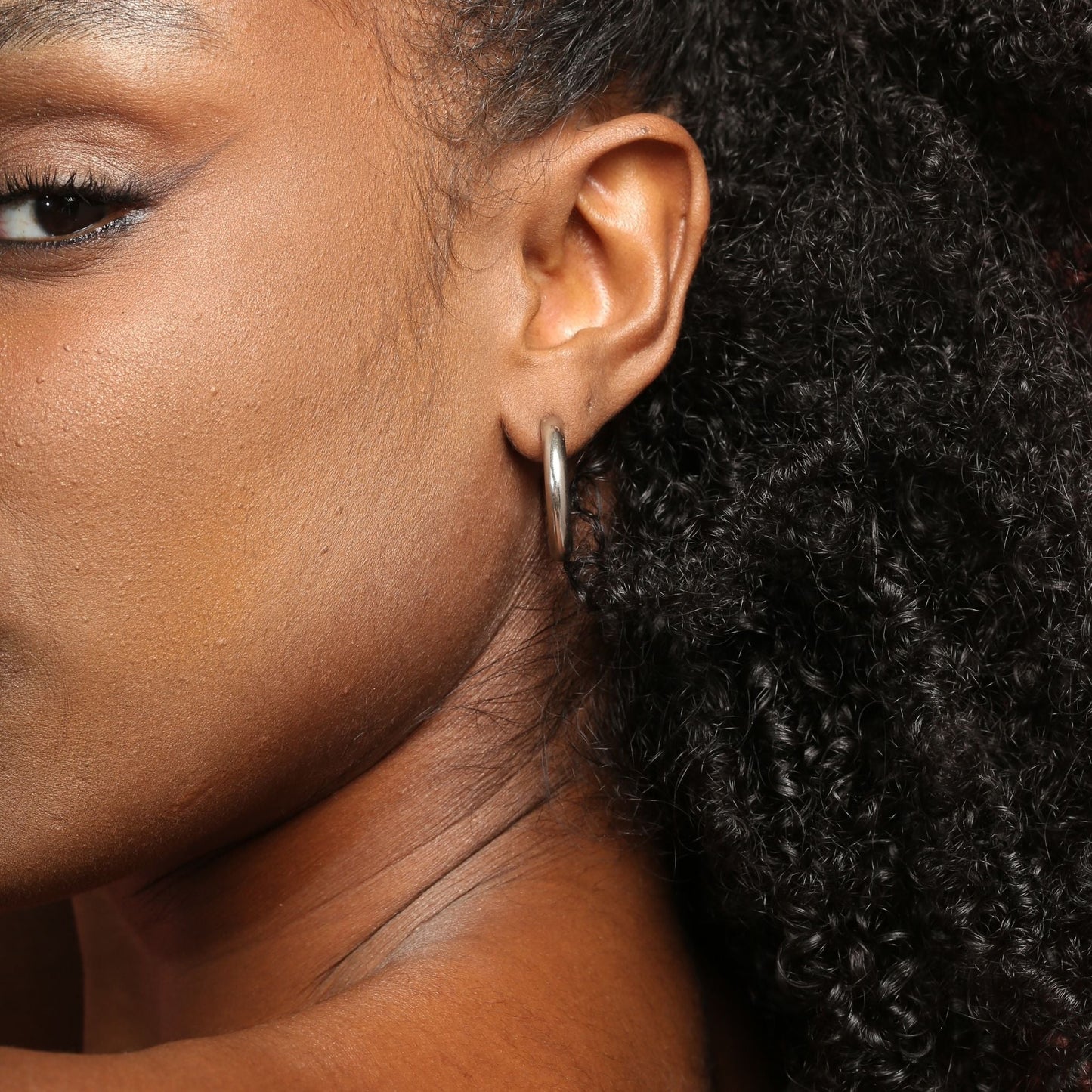 Medium Cali Silver Hoops