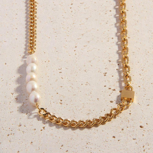 Mia Chain Necklace