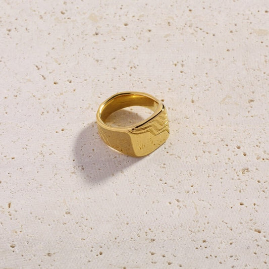 Nerezza Ring